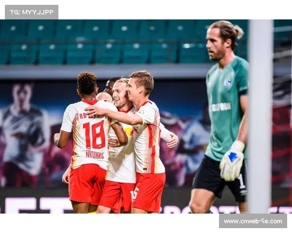 莱比锡战术调整迟缓，拜仁换人立竿见影