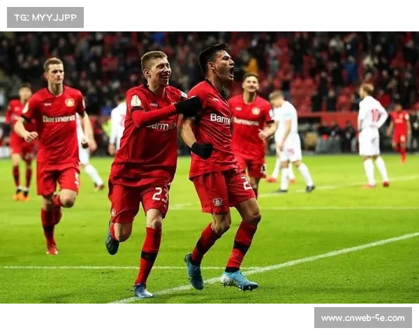 柏林联合客场绝平奥格斯堡，柳比契奇连续两场替补救主